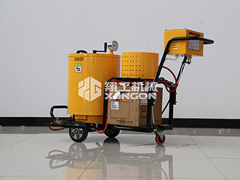 翔工手扶瀝青灌縫機，您的路面養(yǎng)護“專家”